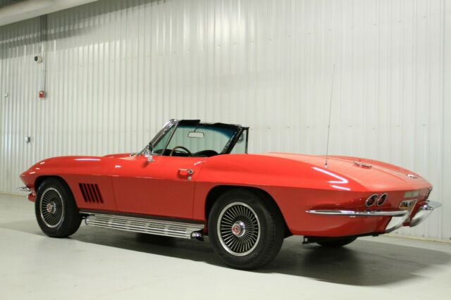 Chevrolet Corvette 1967 image number 2