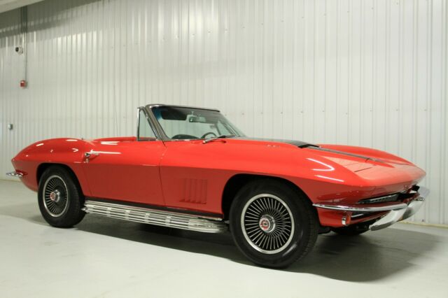 Chevrolet Corvette 1967 image number 29