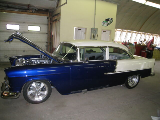 Chevrolet Bel Air/150/210 1955 image number 11