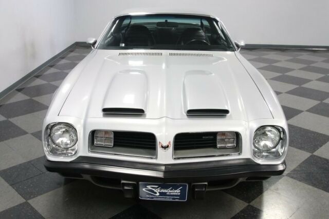 Pontiac Firebird 1975 image number 45