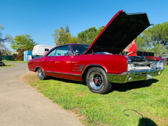 Buick Wildcat 1965 image number 19