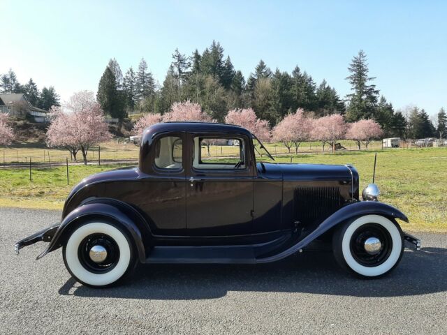 Ford 5 WINDOW COUPE 1932 image number 0