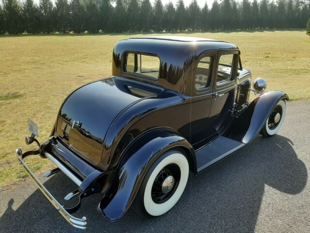 Ford 5 WINDOW COUPE 1932 image number 29