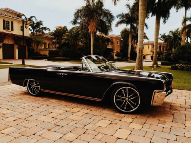 Lincoln Continental 1963 image number 24