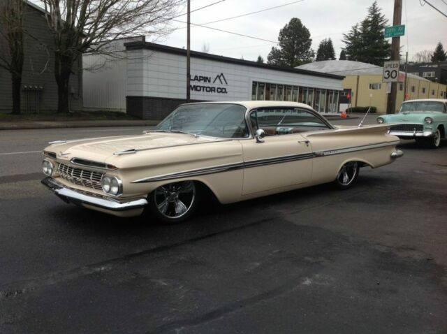 Chevrolet Impala 1959 image number 14