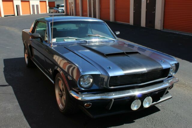 Ford Mustang 1966 image number 12