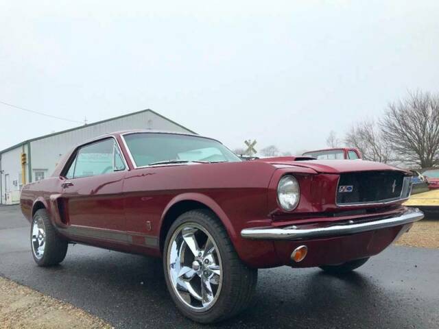 Ford Mustang 1965 image number 1