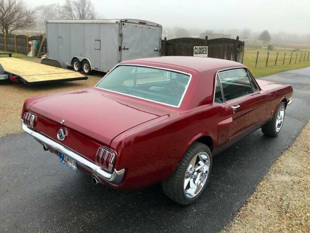 Ford Mustang 1965 image number 11