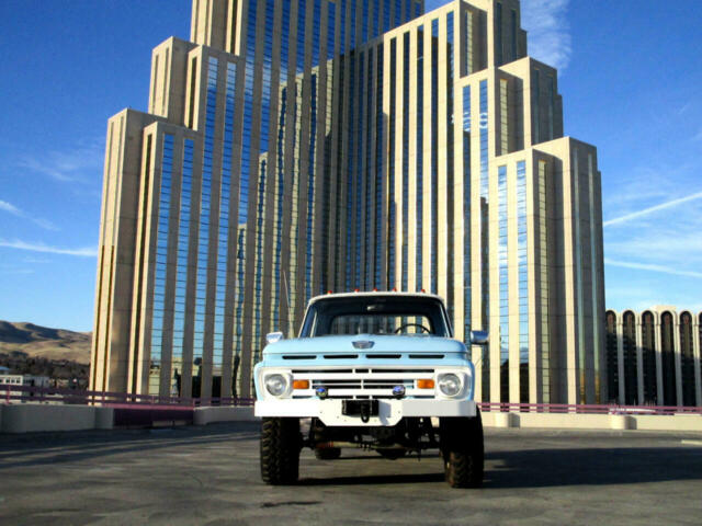 Ford F-250 1962 image number 2