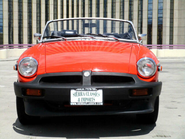 MG MGB 1976 image number 19