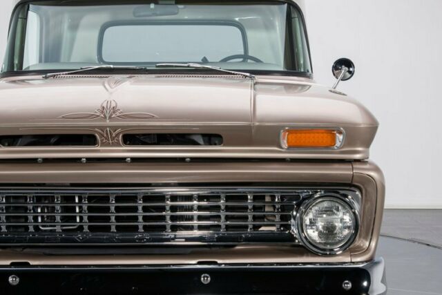 Chevrolet C-10 1963 image number 14