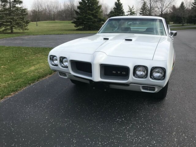 Pontiac GTO 1970 image number 1