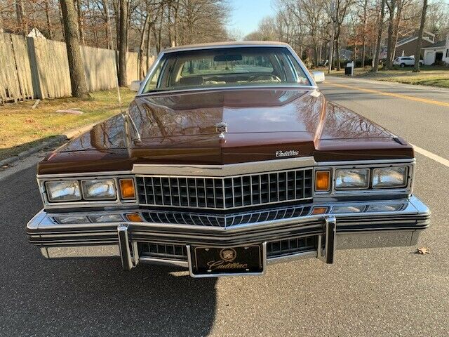 Cadillac DeVille 1978 image number 30