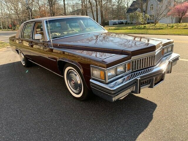 Cadillac DeVille 1978 image number 31