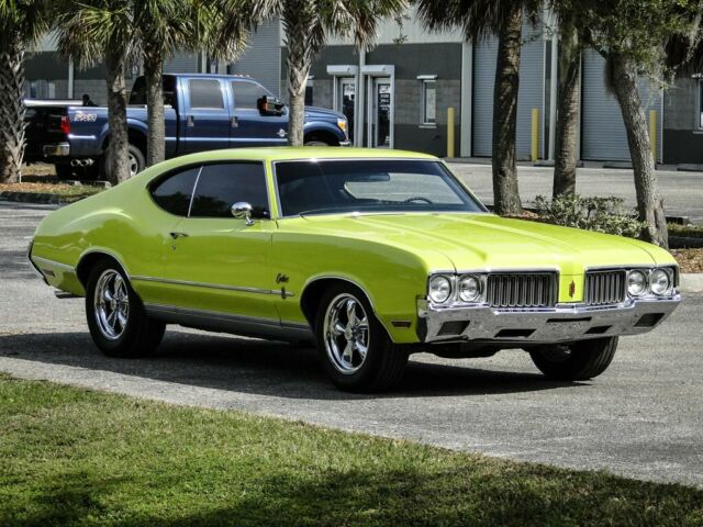 Oldsmobile Cutlass 1970 image number 37