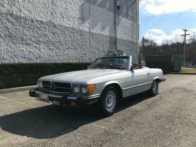 Mercedes-Benz SL-Class 1977 image number 21