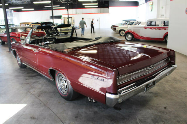 Pontiac GTO 1964 image number 8