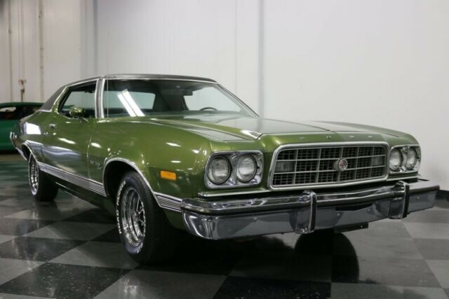 Ford Torino 1973 image number 18