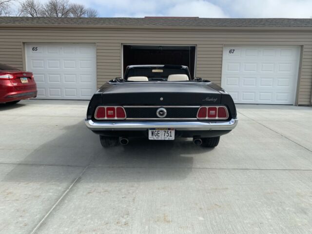 Ford Mustang 1973 image number 3