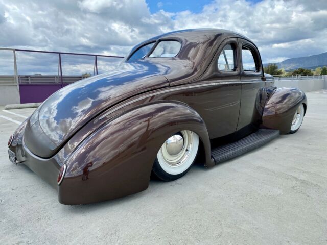 Ford Deluxe 1940 image number 28