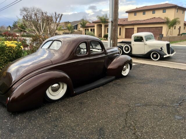 Ford Deluxe 1940 image number 39