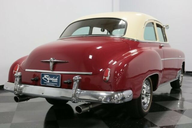 Chevrolet Styleline Special 1950 image number 12