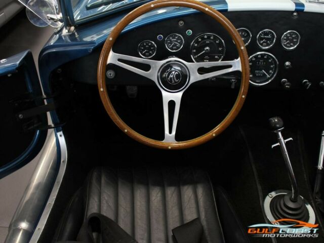 Shelby Cobra 1965 image number 36