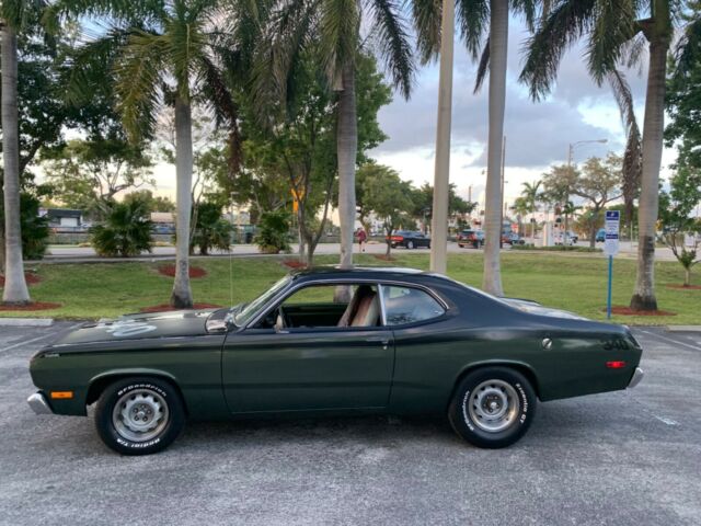 Plymouth Duster 1972 image number 11