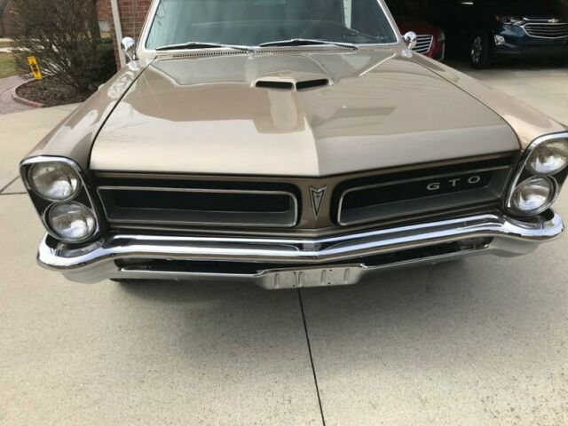 Pontiac GTO 1965 image number 1