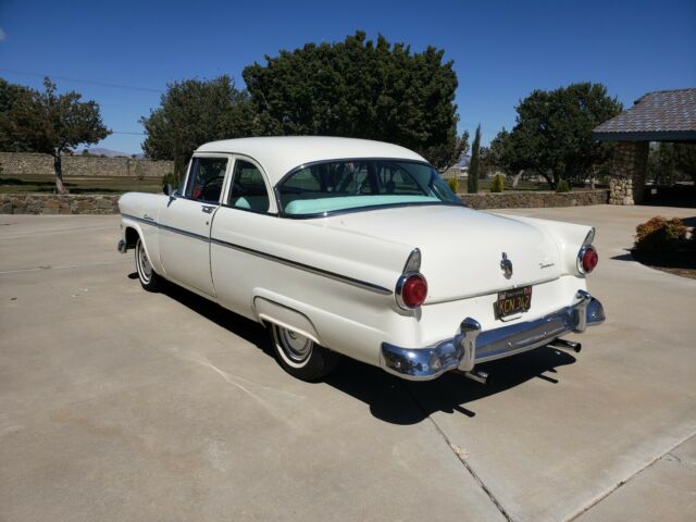 Ford Customline 1955 image number 19