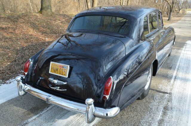 Rolls-Royce Silver Cloud 1962 image number 9