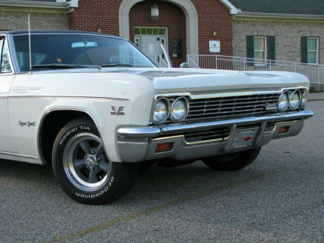 Chevrolet Impala 1966 image number 11