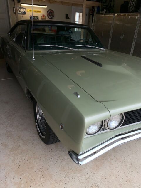 Dodge Coronet 1968 image number 30