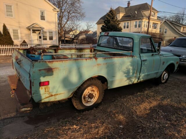 Chevrolet C/K Pickup 2500 1968 image number 8