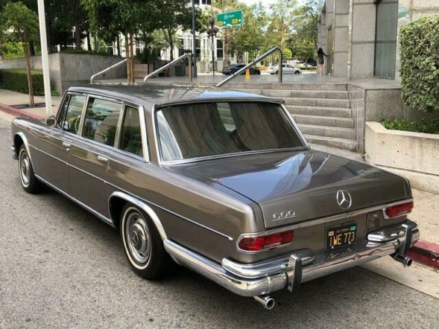 Mercedes-Benz 600-Series 1965 image number 26