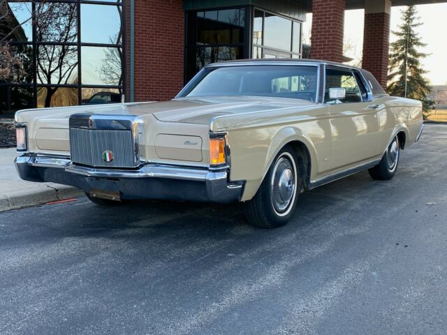 Lincoln Mark Series 1971 image number 0