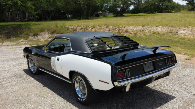 Plymouth Barracuda 1971 image number 12