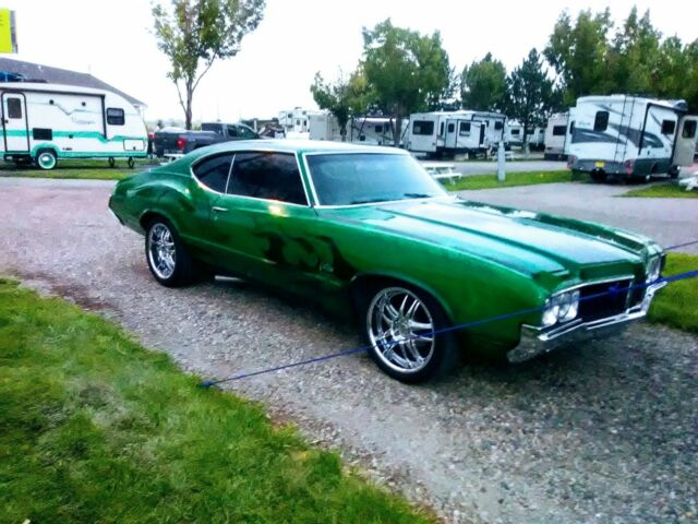 Oldsmobile Cutlass S 1970 image number 23