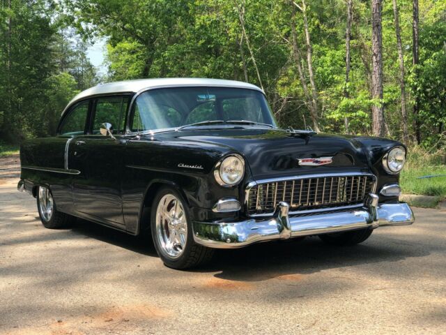 Chevrolet Bel Air/150/210 1955 image number 2