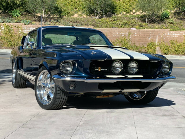 Ford Mustang 1967 image number 2