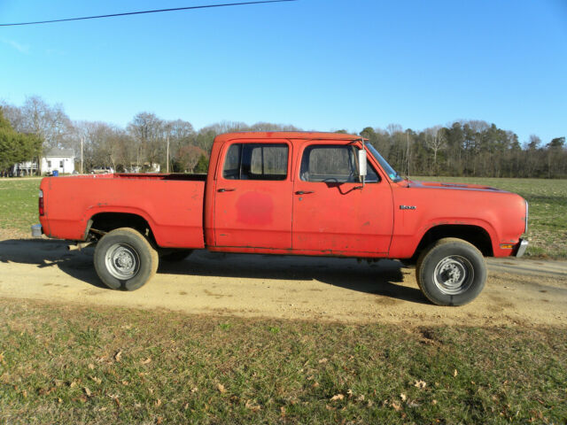 Dodge Power Wagon 1978 image number 19