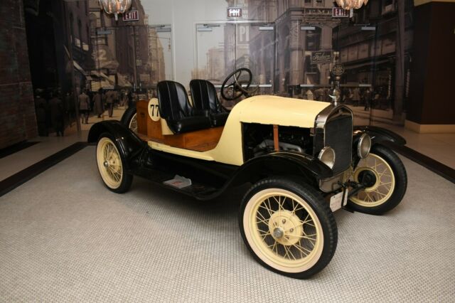 Ford Model T 1924 image number 2