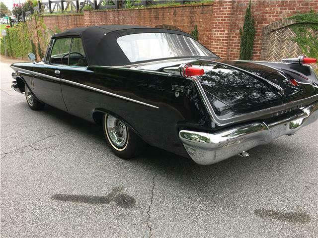 Chrysler Imperial 1962 image number 10