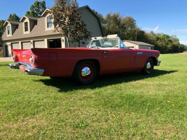 Ford Thunderbird 1957 image number 28