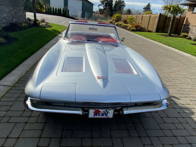 Chevrolet Corvette 1963 image number 2