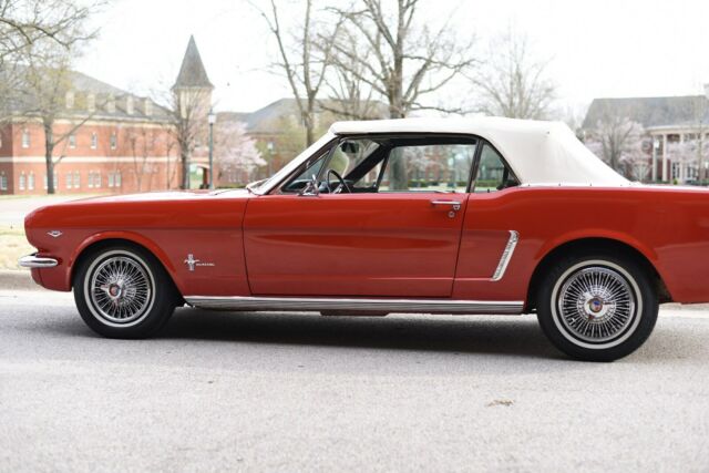 Ford Mustang 1965 image number 2