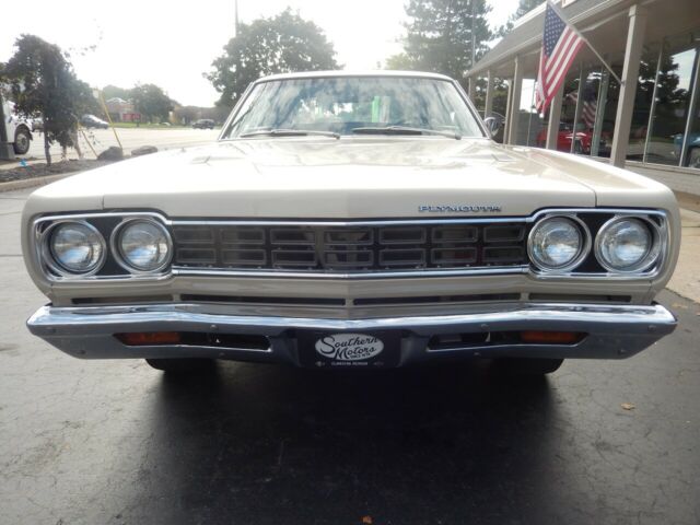 Plymouth Road Runner 1968 image number 2