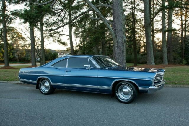 Ford Galaxie 1967 image number 1