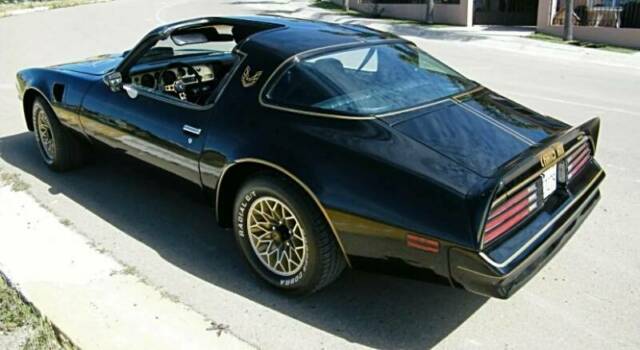 Pontiac Trans Am 1977 image number 39