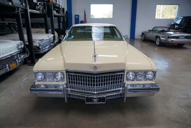 Cadillac DeVille 1973 image number 30